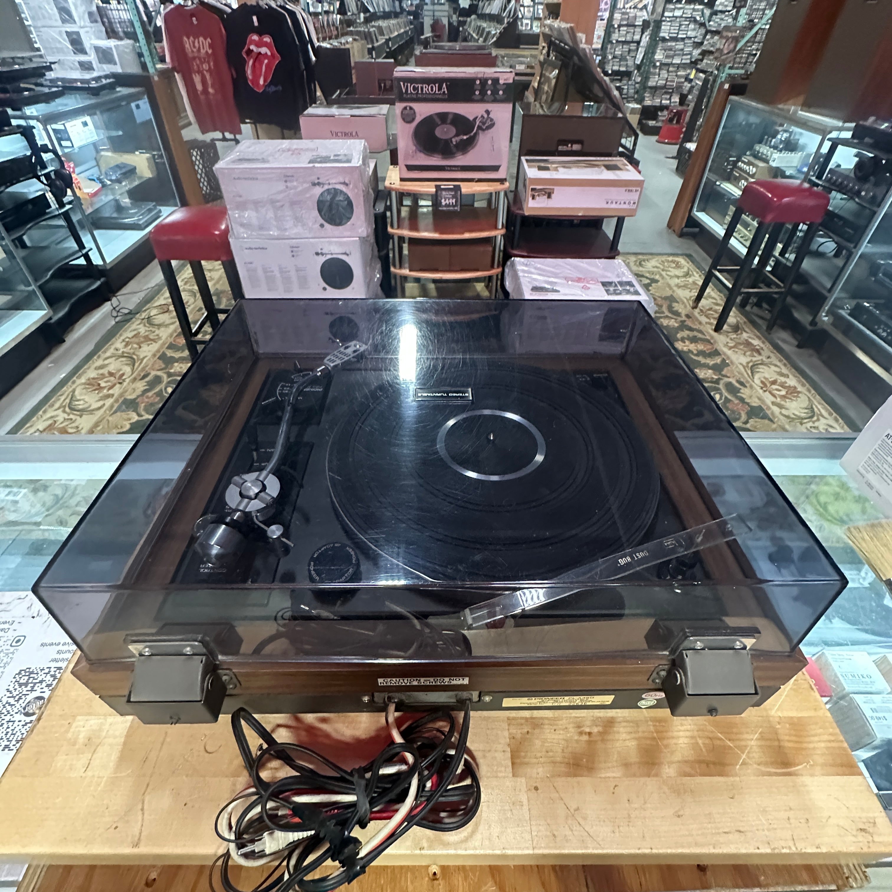 Pioneer PL-A45D Fully Automatic Turntable included V 15 IV Shure Cartridge
