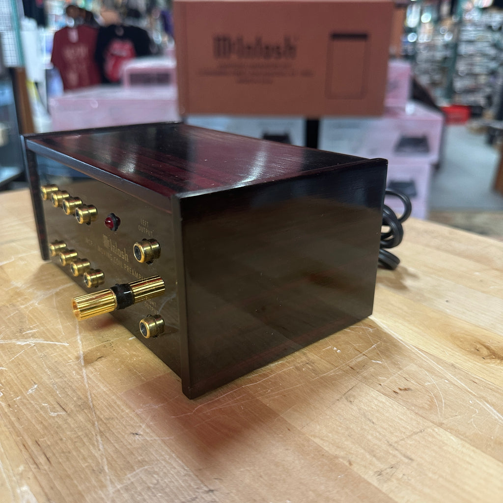 Preamplifier - McIntosh MCP-1 Moving Coil Phono Preamplifier