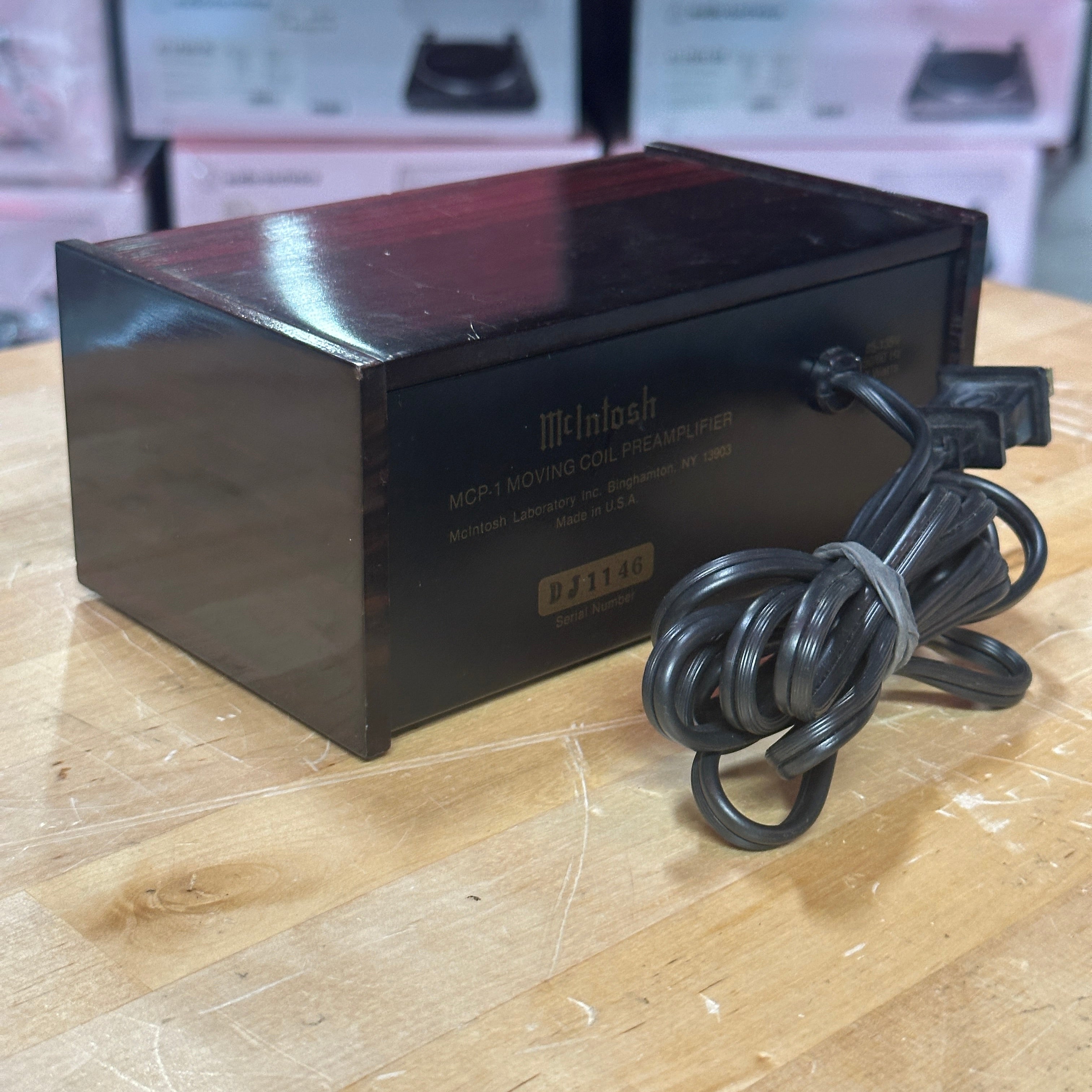 Preamplifier - McIntosh MCP-1 Moving Coil Phono Preamplifier