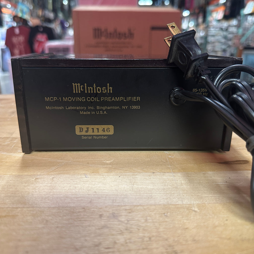 Preamplifier - McIntosh MCP-1 Moving Coil Phono Preamplifier