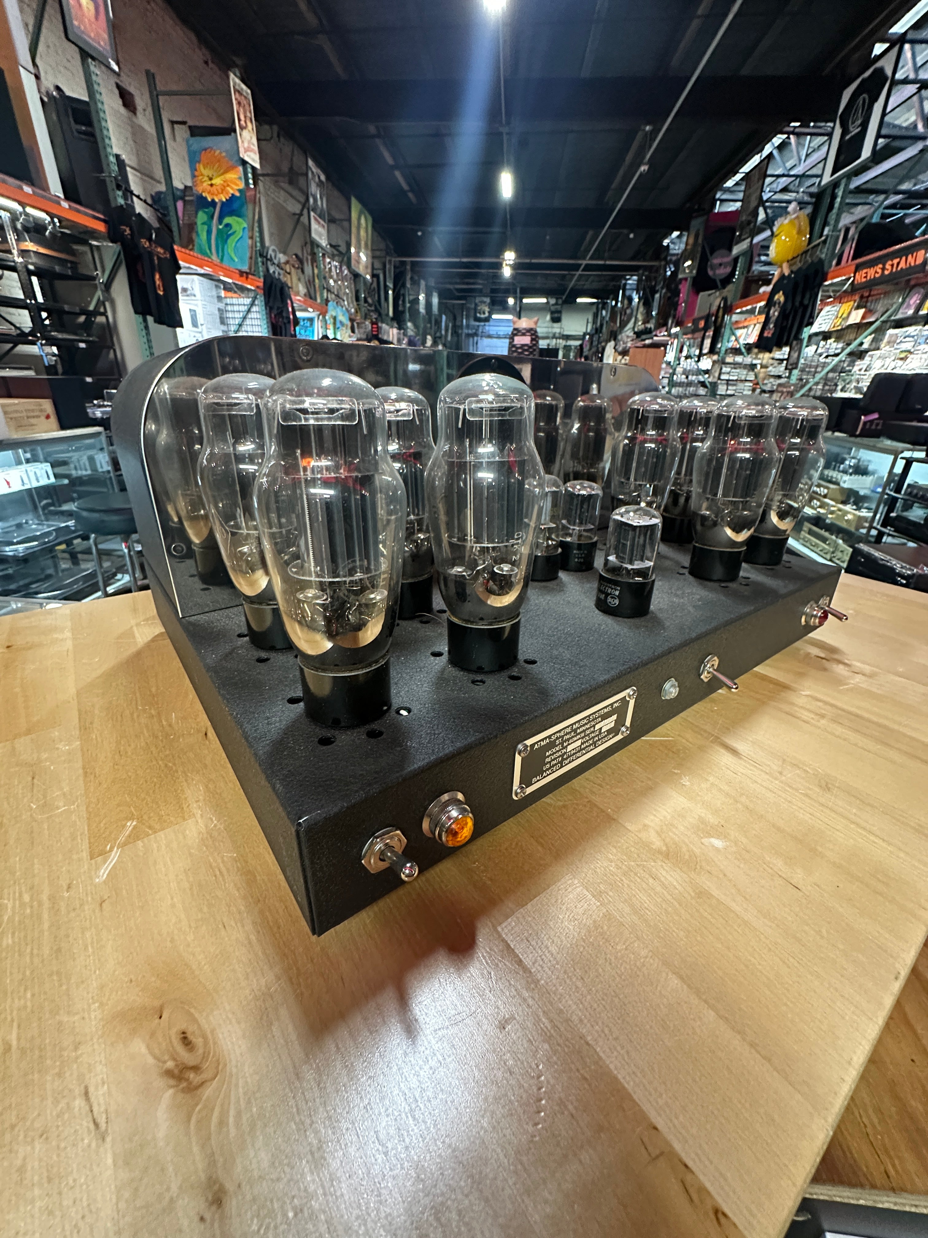 Amplifier Tube - Pair of Atma-Sphere M-60 MK 3.3 OTL Monoblock Amplifier Hand-Built Tube Powerhouse with Stand
