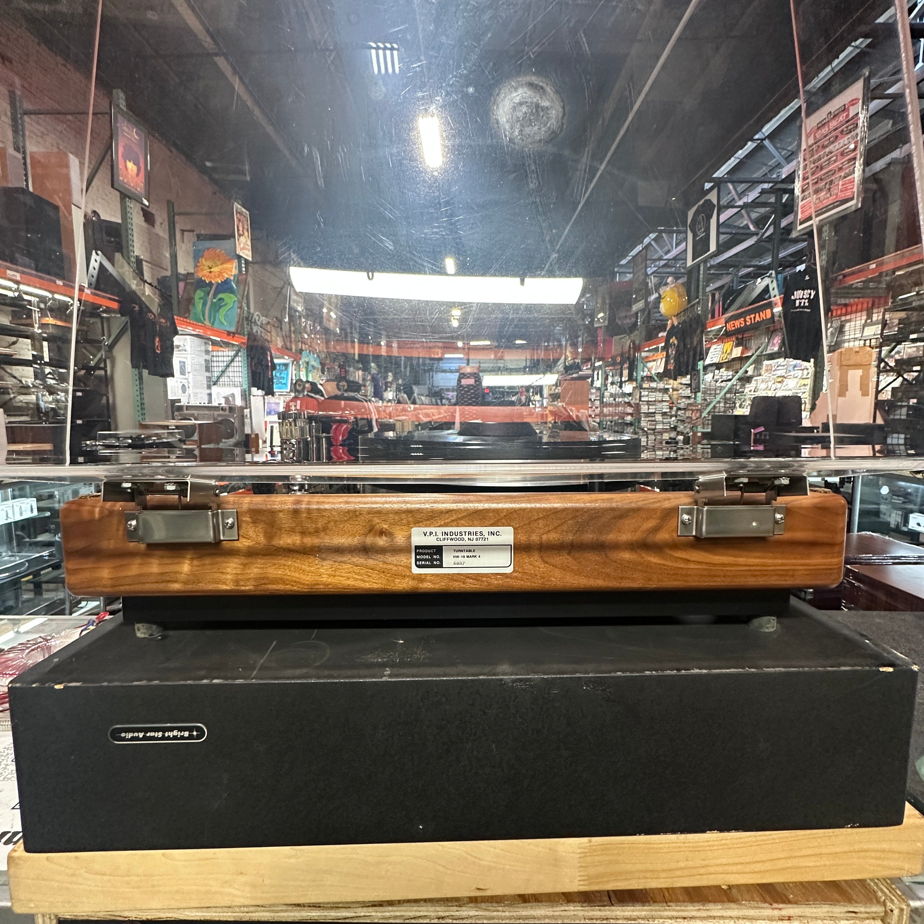 Turntable - VPI HW-19 Mk IV Turntable, Morch DP-8 Tone Arm, Custom Bright Star Audio Black Sand-Filled Plinth