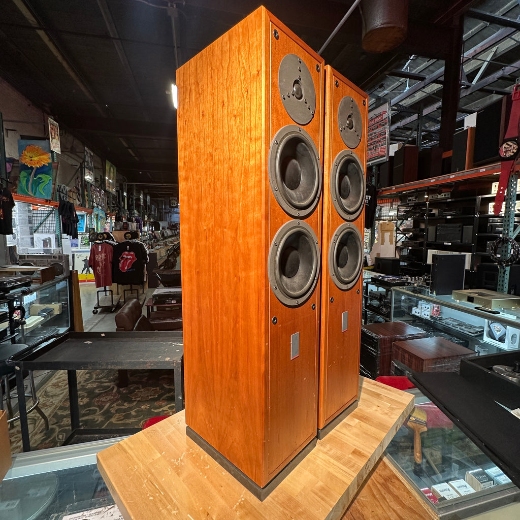 Speakers - Dynaudio Contour 2.8 Floorstanding Speakers 100 - 300 Watts