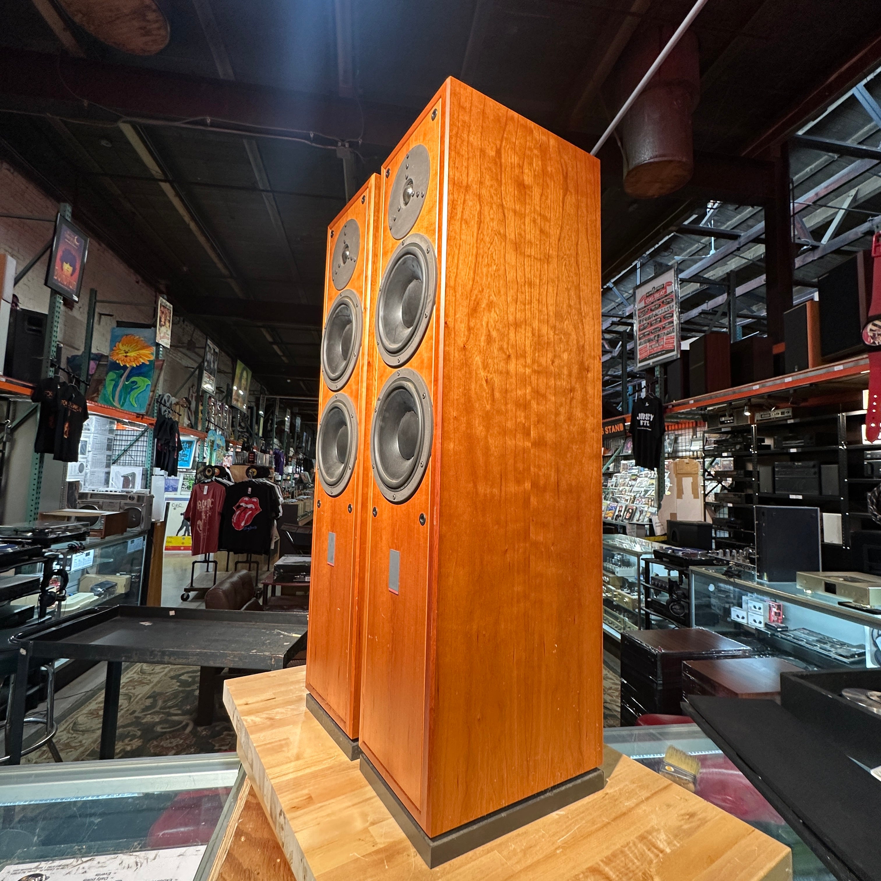 Speakers - Dynaudio Contour 2.8 Floorstanding Speakers 100 - 300 Watts