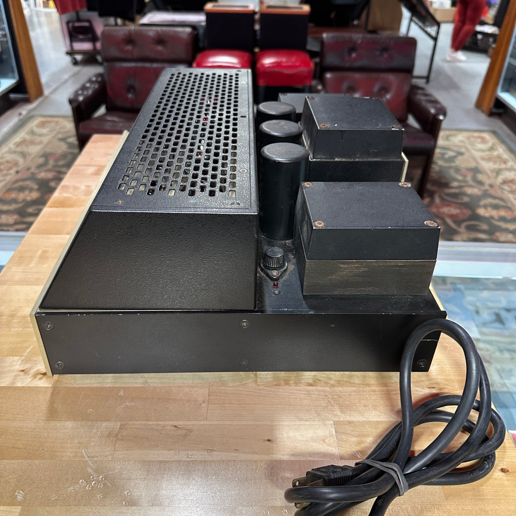 Conrad Johnson Premier Eleven Vacuum Tube Power Amplifier – 70Wpc