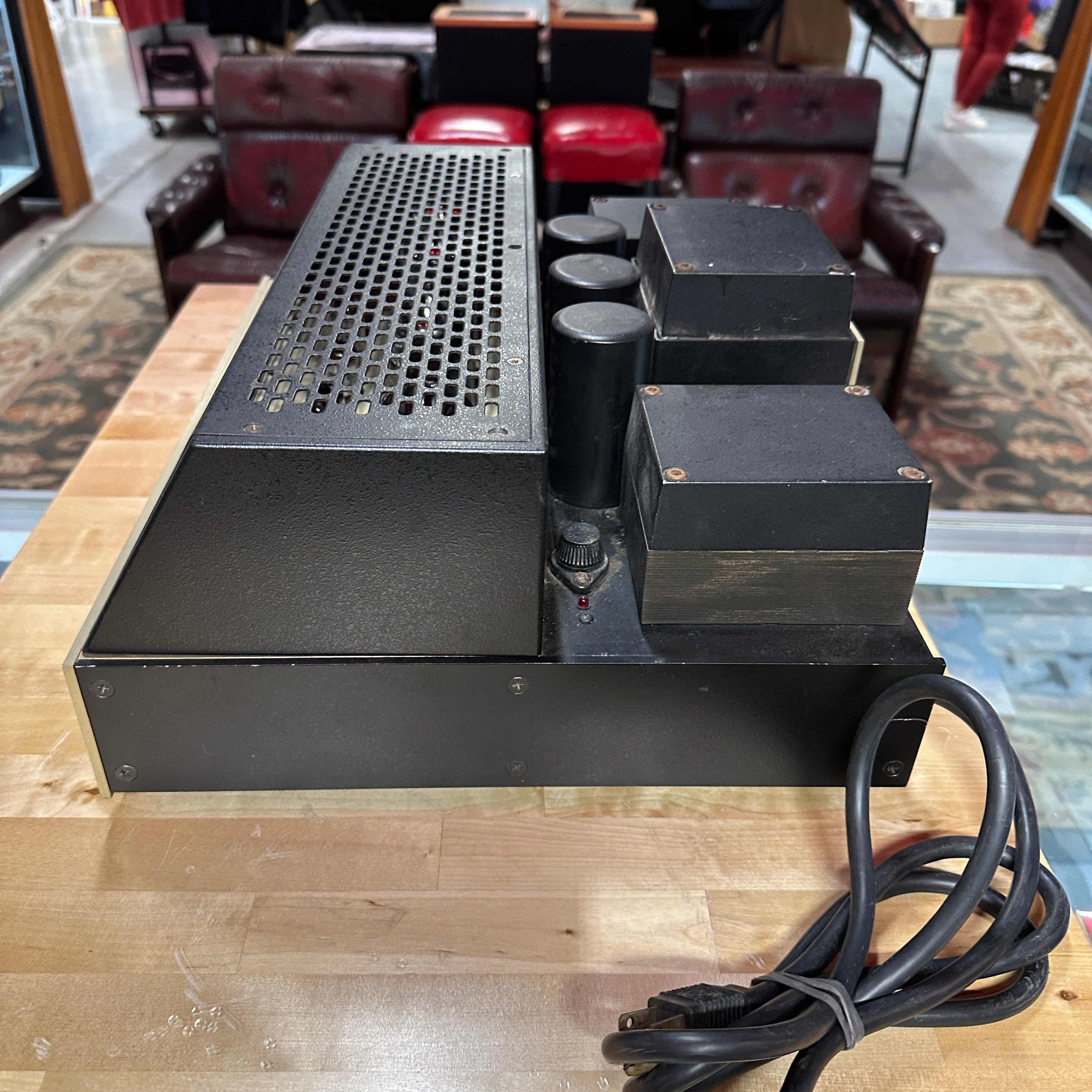 Conrad Johnson Premier Eleven Vacuum Tube Power Amplifier – 70Wpc
