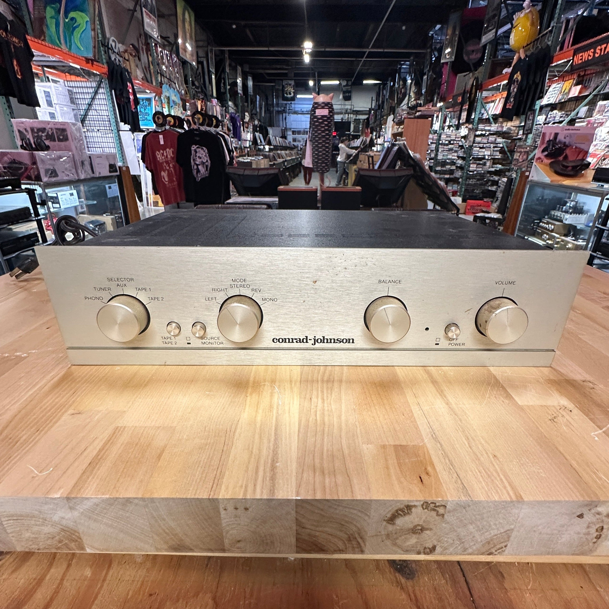 Conrad Johnson PV5 Vintage Vacuum Tube Preamplifier