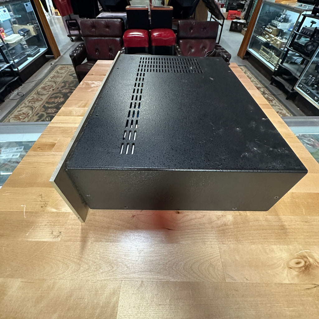 Conrad Johnson PV5 Vintage Vacuum Tube Preamplifier