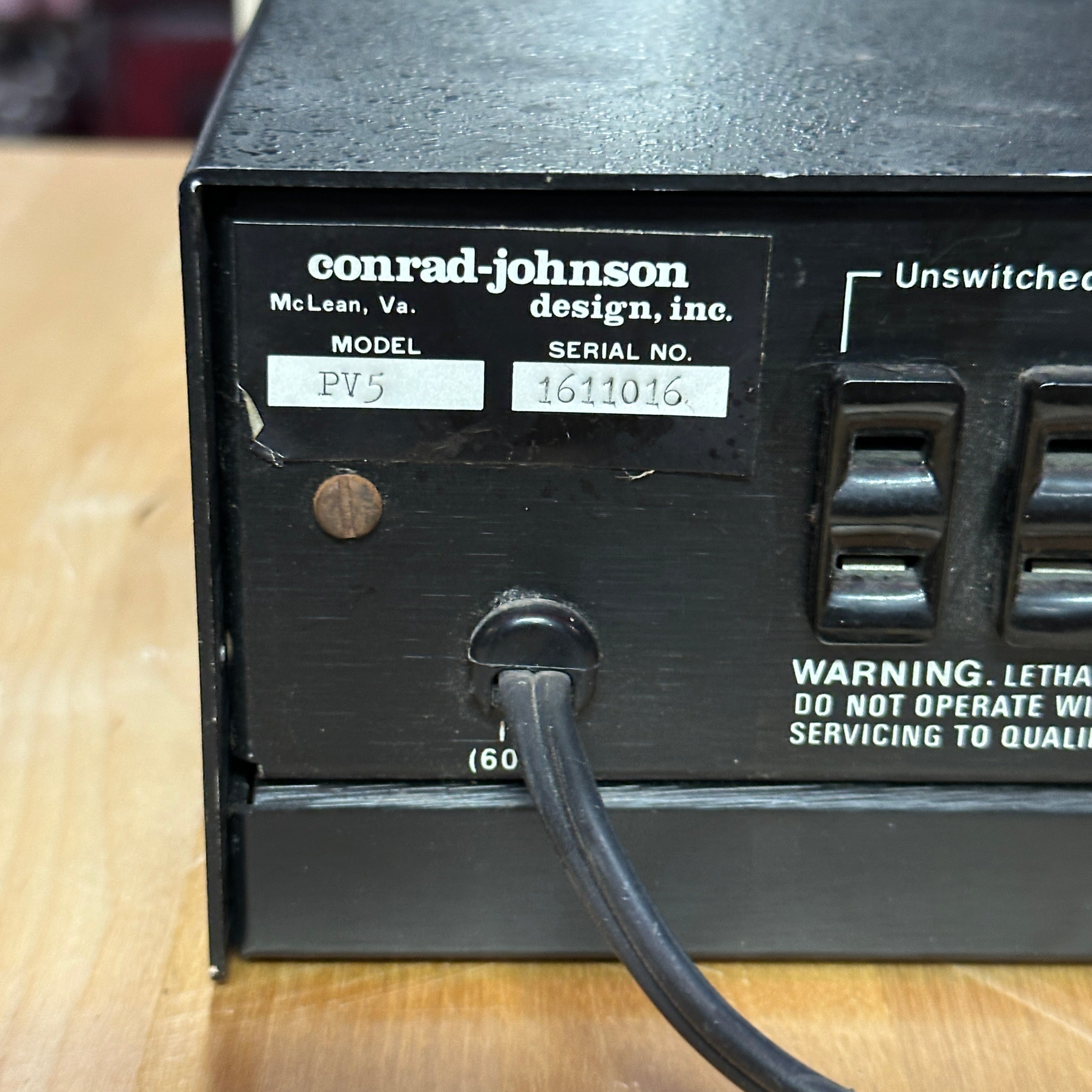 Conrad Johnson PV5 Vintage Vacuum Tube Preamplifier
