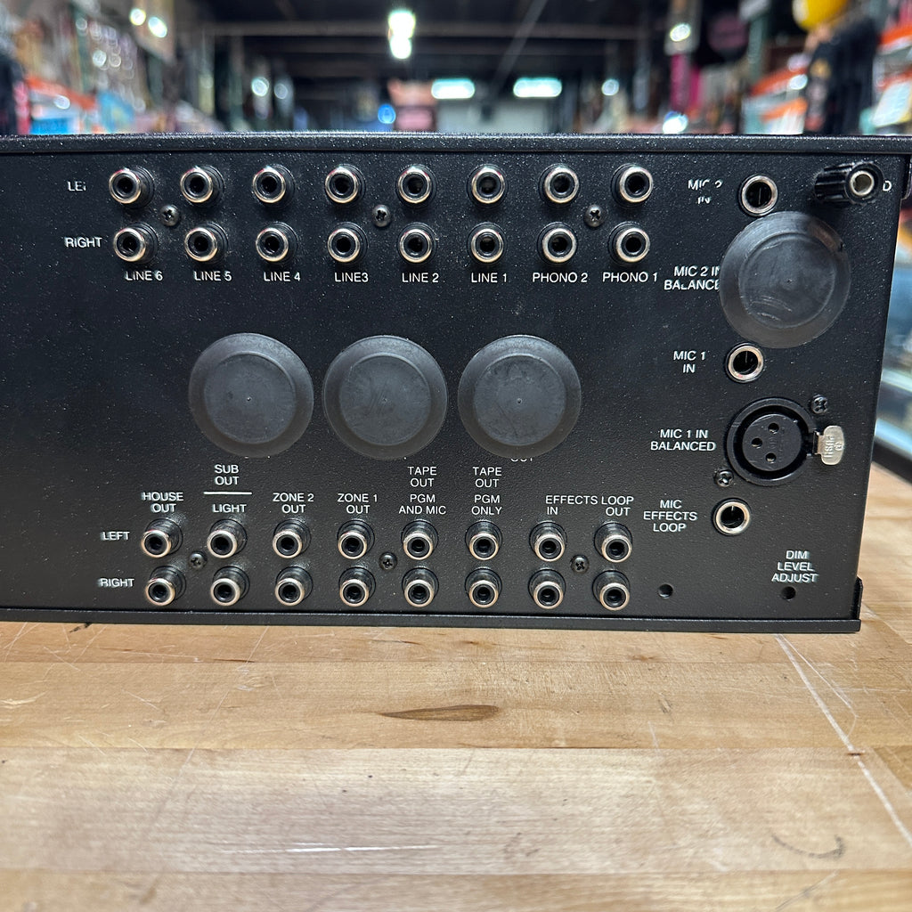 Furman DJM-8 DJ Production Mixer 19" Rackmount
