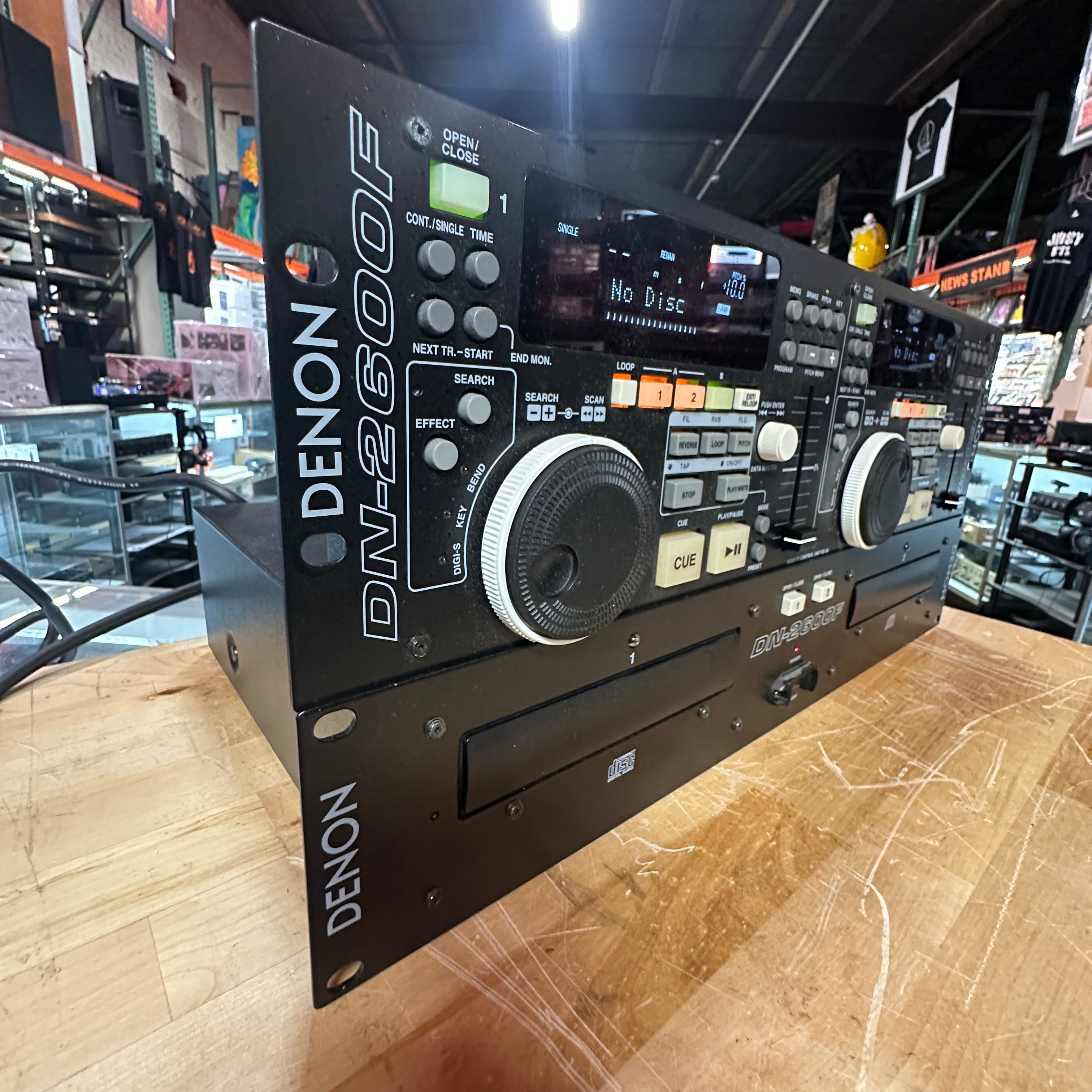 Denon DN-2600F Dual CD Player Controller – Classic Rack Mount DJ