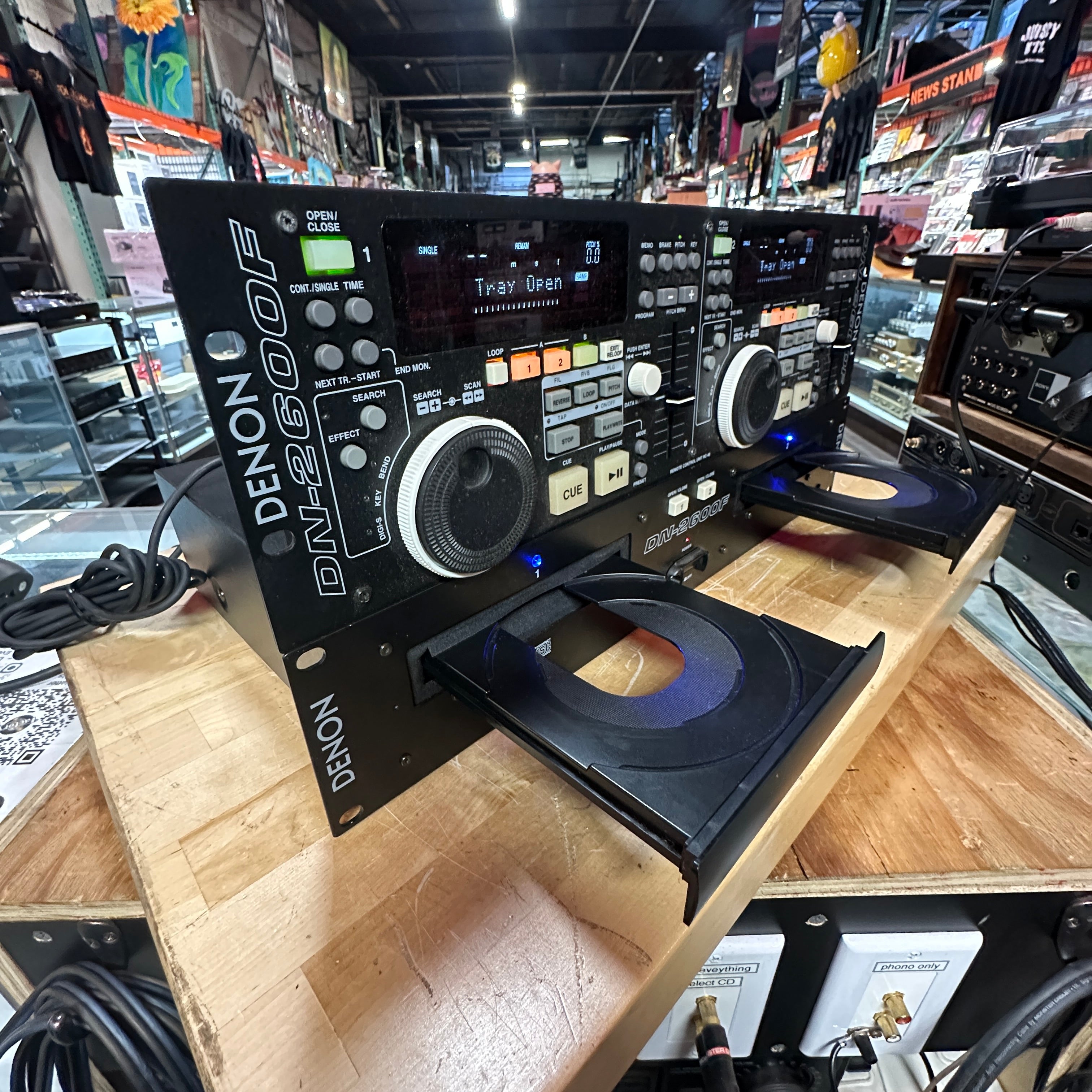 Denon DN-2600F Dual CD Player Controller – Classic Rack Mount DJ