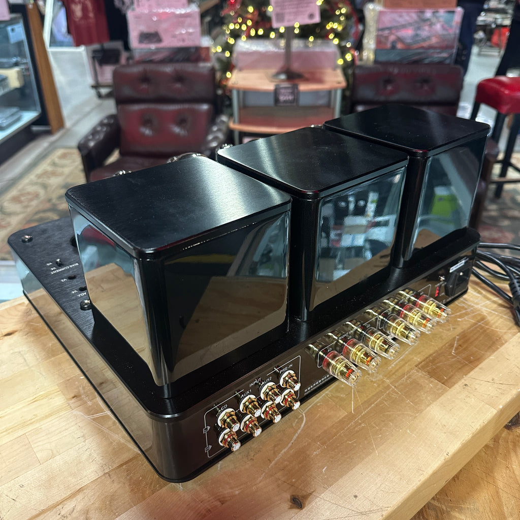 Pre-Owned Tube Amp - Willsenton R8 Vacuum Tube Integrated Amplifier — EXCELLENT CONDITION