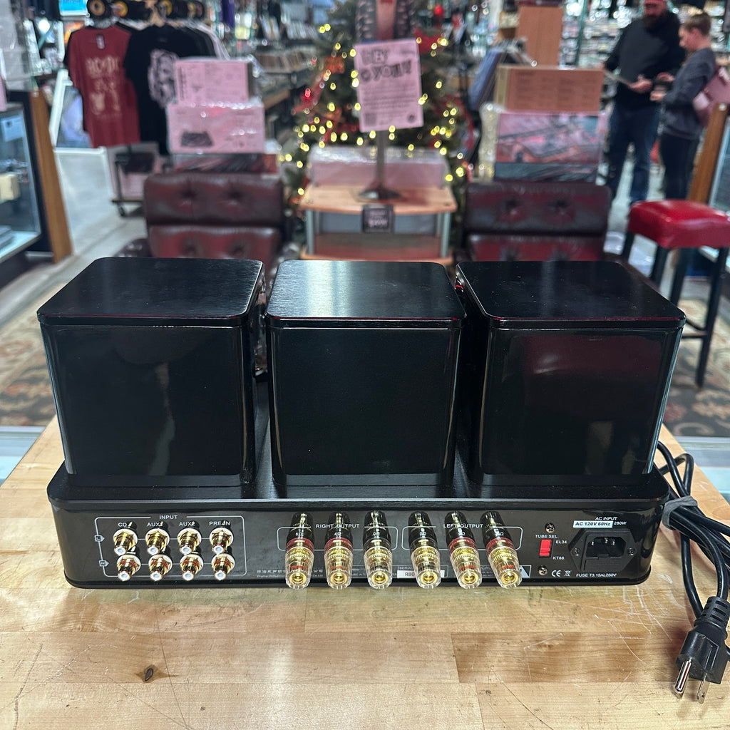 Pre-Owned Tube Amp - Willsenton R8 Vacuum Tube Integrated Amplifier — EXCELLENT CONDITION