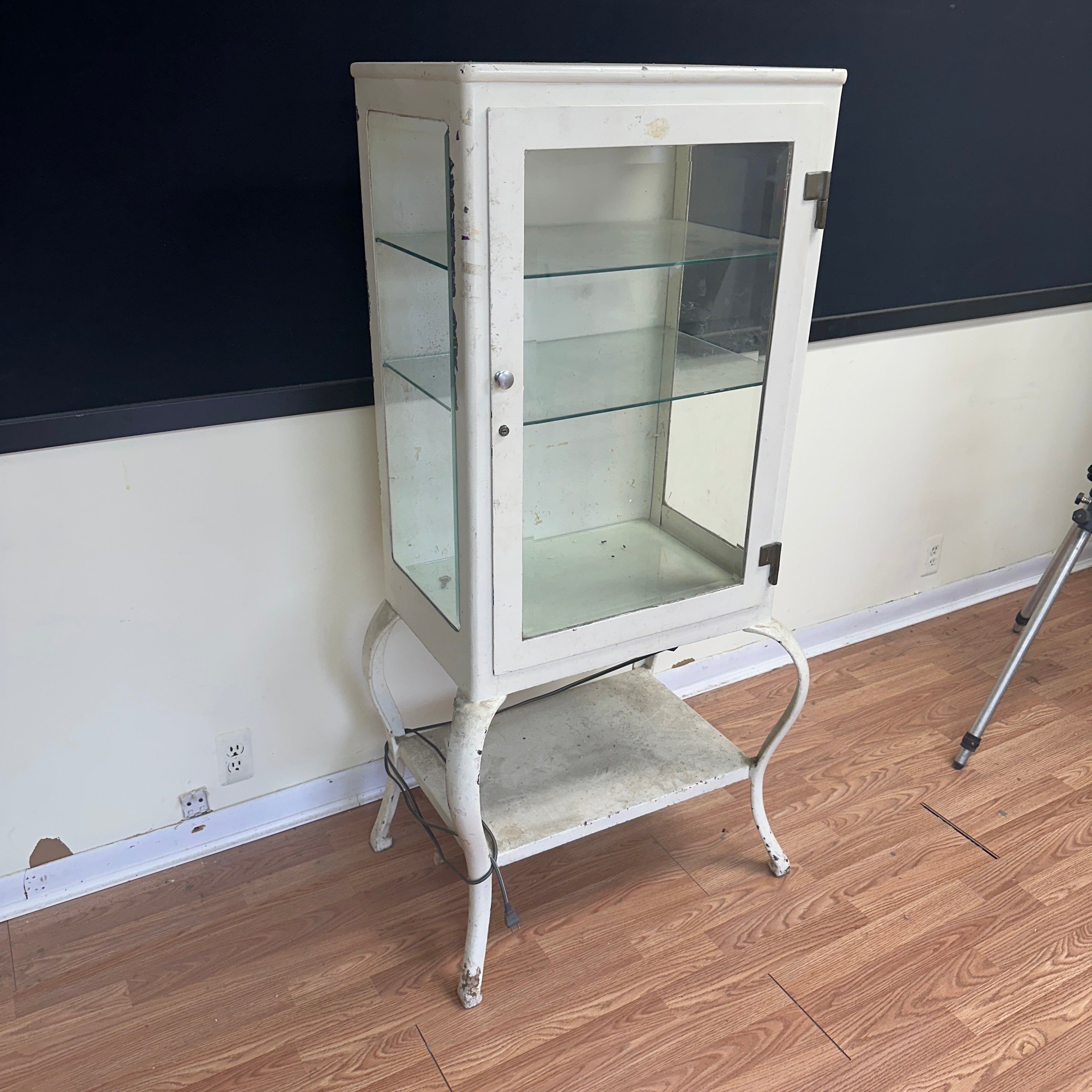 Mid Century 1920s Industrial Steel Medical Cabinet – Cabriole Legs, Apothecary Display with Beveled Cut Glass and Lights