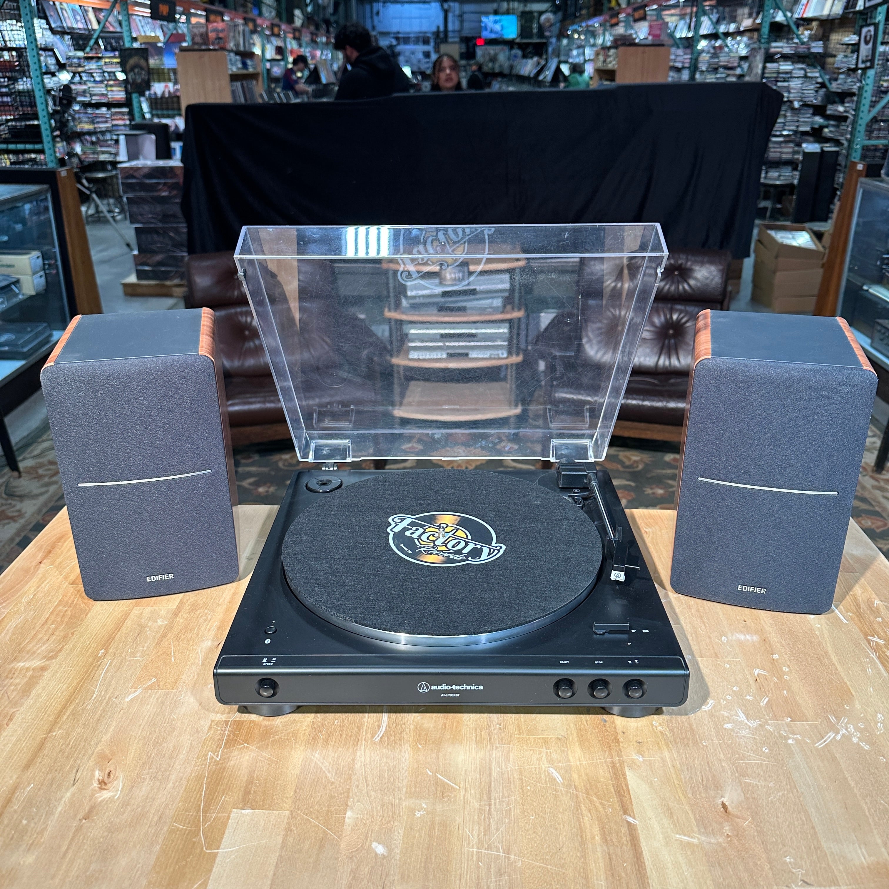New - Audio Technica AT-LP60X Fully Automatic Belt-Drive Turntable
