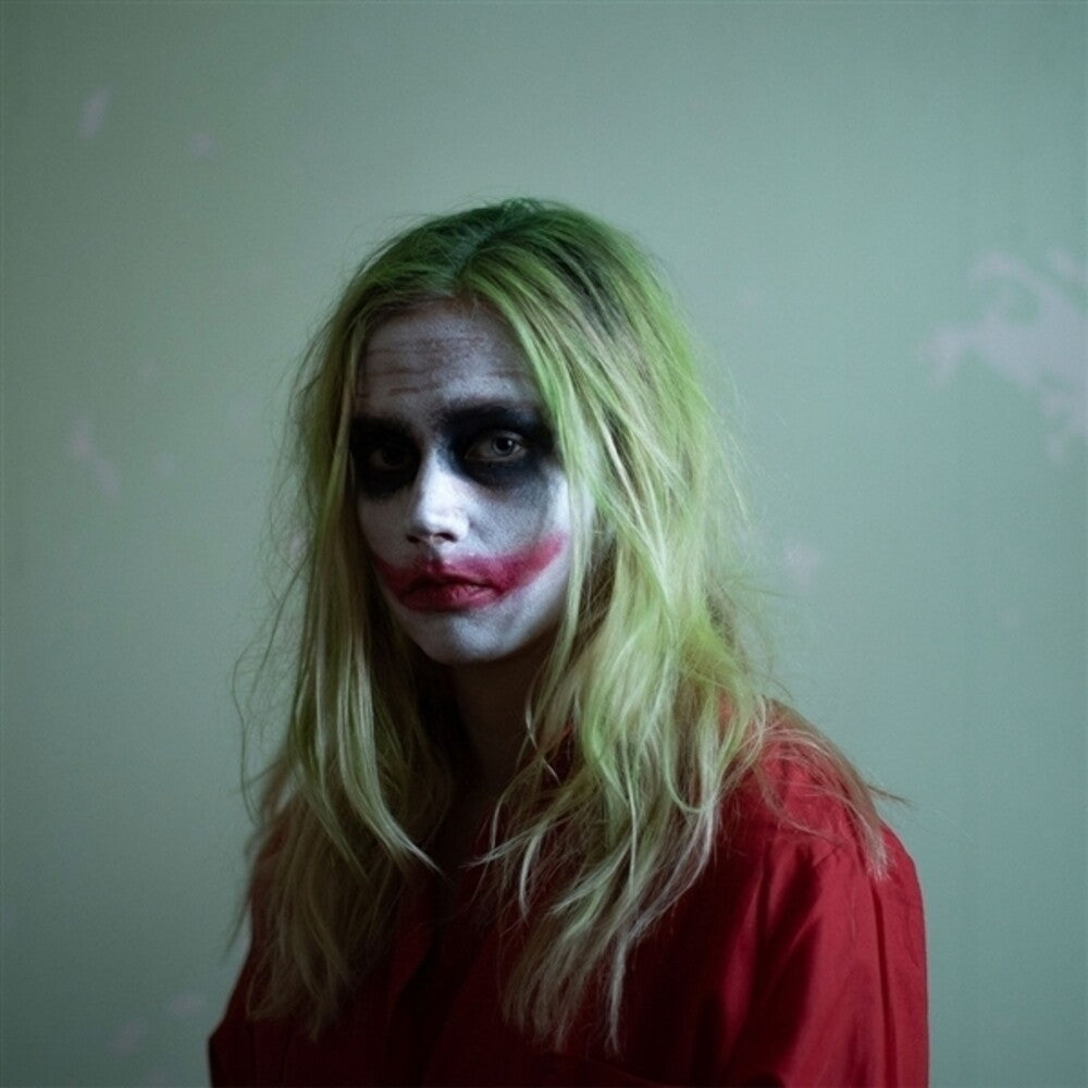 the album cover for Maustetytöt - Itken Jos Mua Huvittaa