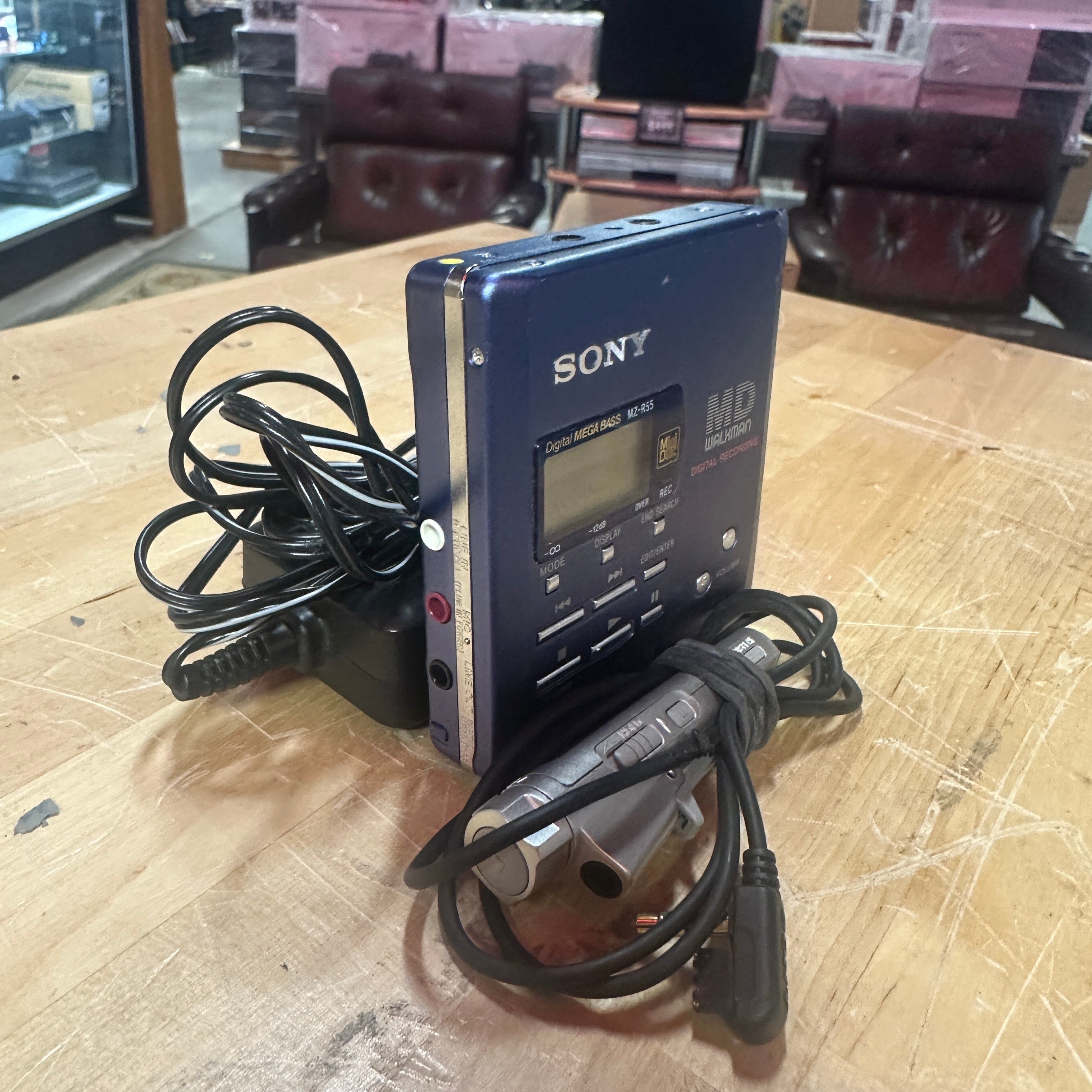 Pre-Owned Sony MD Walkman MZ-R55 Portable MiniDisc Recorder (1998) – Vintage Hi-Fi Classic