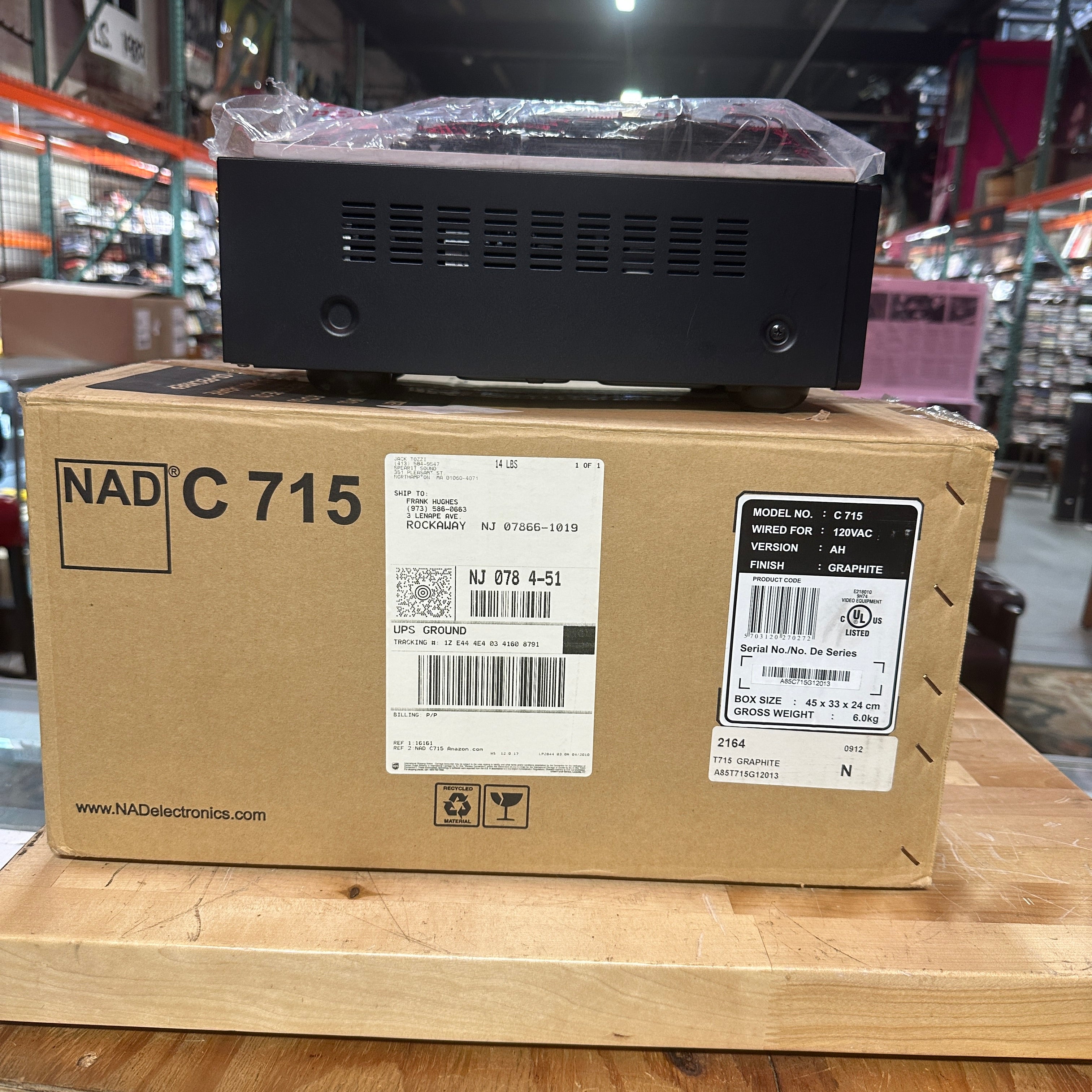 Pre-Owned NAD C 715 CD Receiver – Compact Hi-Fi Stereo Receiver with CD Player & AM/FM Tuner