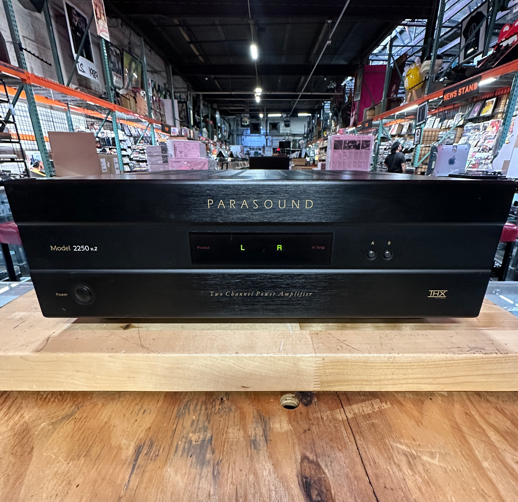 Pre-Owned Parasound New Classic 2250 v.2 High-Current 2-Channel Power Amplifier