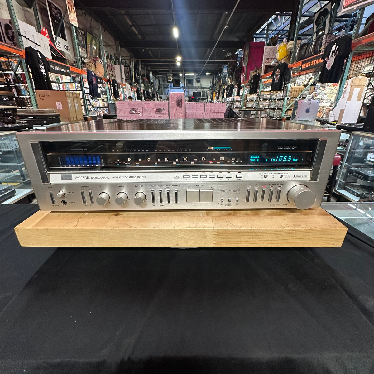 Sansui 8900ZDB Digital Quartz Synthesizer Stereo Receiver | 125 Watts Per Channel | Premium Vintage Hi-Fi (Fully Serviced)