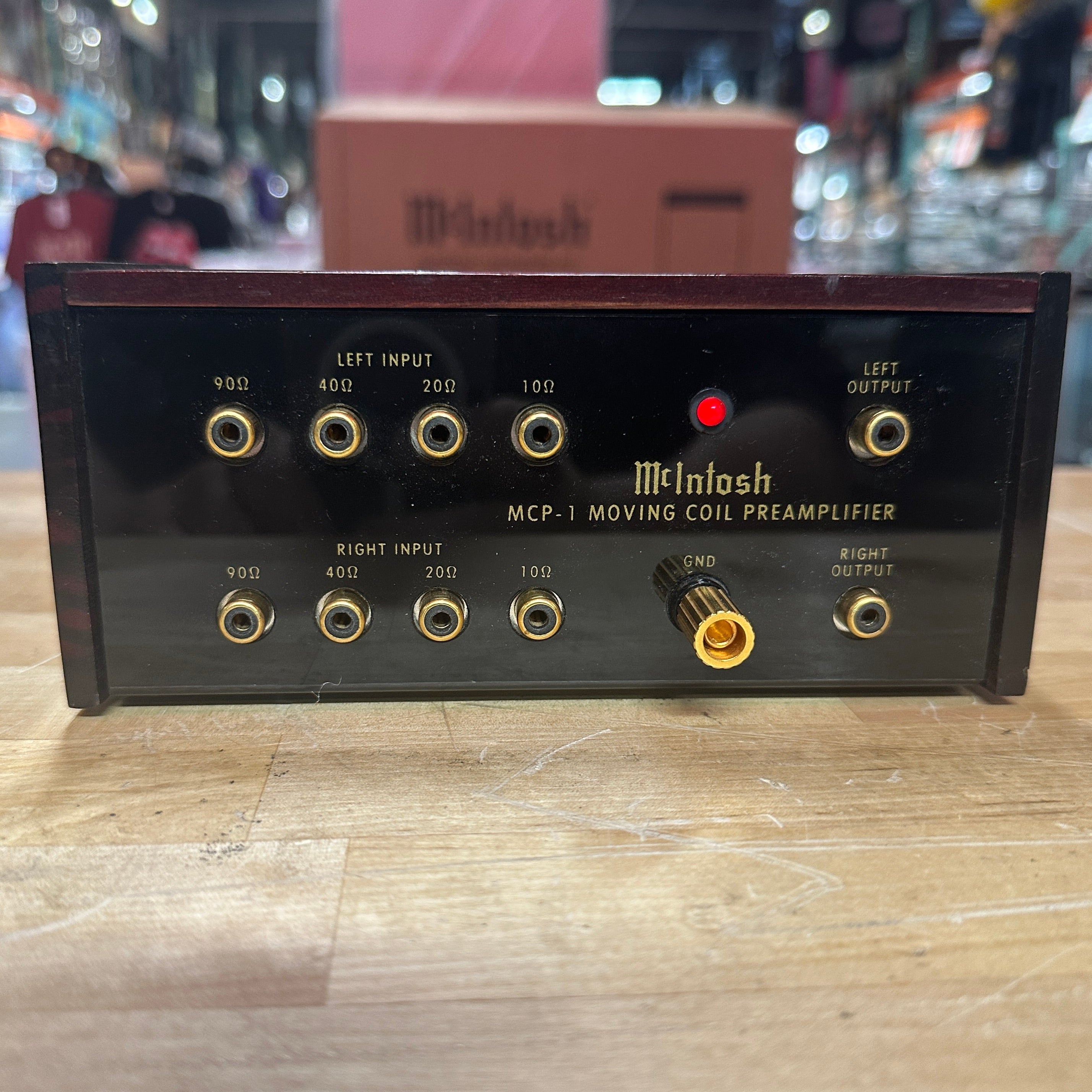 Preamplifier - McIntosh MCP-1 Moving Coil Phono Preamplifier